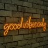 Good Vibes Only - Yellow Dekoratív műanyag LED világítás 76x2x19  Sárga